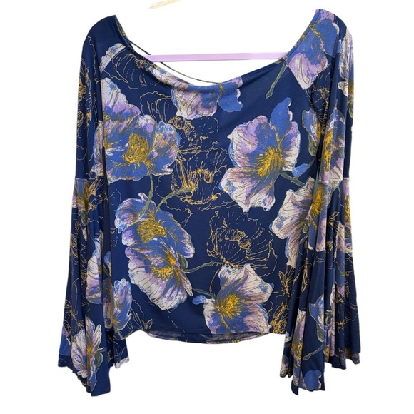 We The Free Birds Of Paradise Navy Floral Bell Sleeves Sz M - Picture 4 of 11